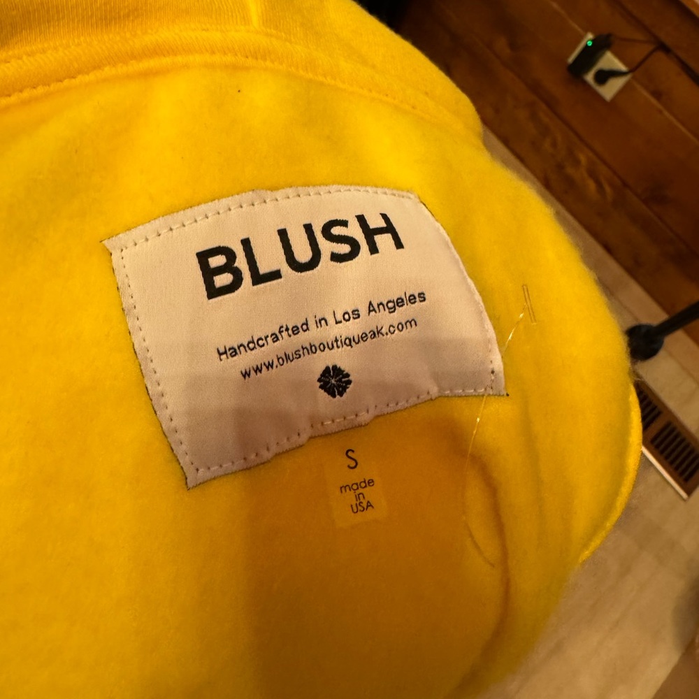 The North Face 1/2 zip - Picture 3 of 7